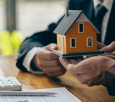 The Builder’s Guide to Profitable Spec Homes by builderfinance.com