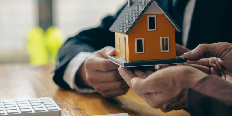 The Builder’s Guide to Profitable Spec Homes by builderfinance.com