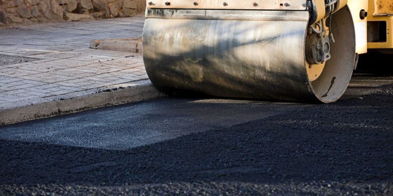 Top Job Asphalt Explains: When to Resurface vs. Replace in Commercial Asphalt Paving Utah